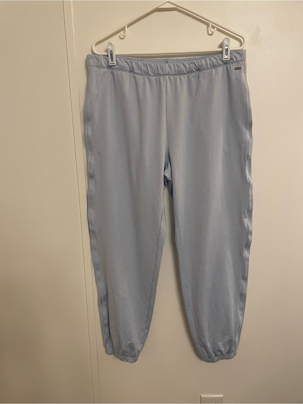 Vuori  Villa Light Blue Women's Joggers Size L drawstring waist